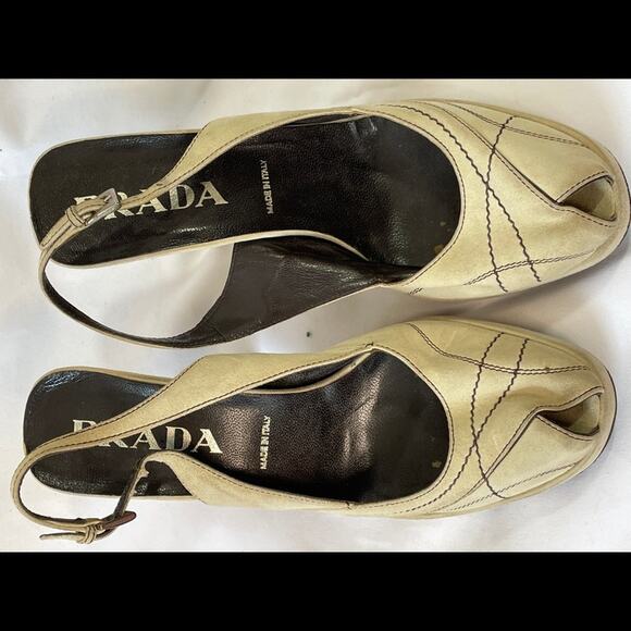 Vintage Prada suede peeptoe spoonheel sandals - Picture 11 of 12